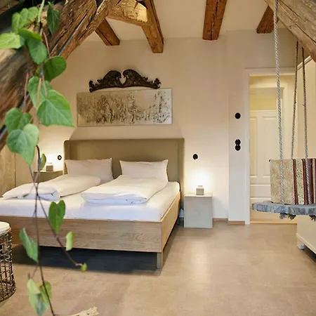 Loft 1728 Λιντάου